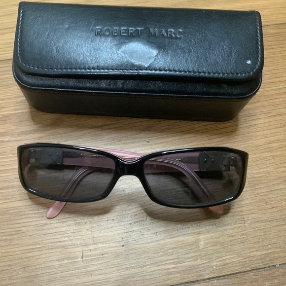 Robert Marc NYC Eyewear Sunglasses — Black with Pink Interior - Picture 1 of 8